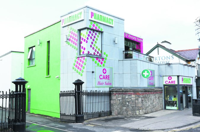 Pharmacy ordered to remove 'bold' colours