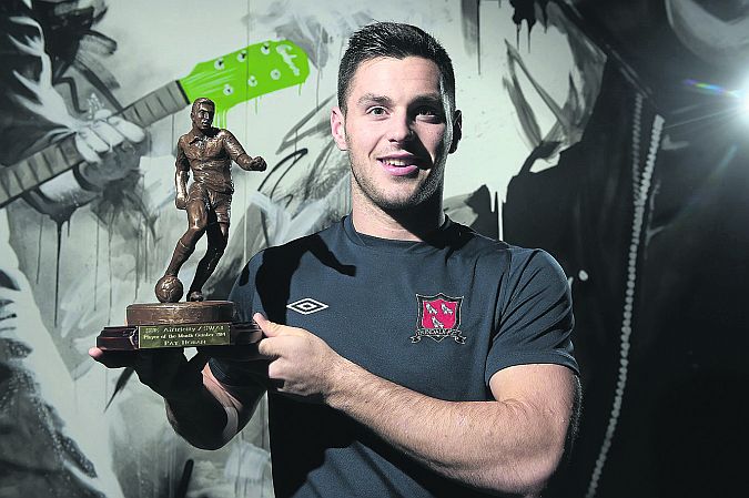 Loughrea's Patrick Hoban who was presented with the SSE Airtricity/SWAI Player of the Month Award for October 2014 in recognition of his displays for league champions Dundalk.