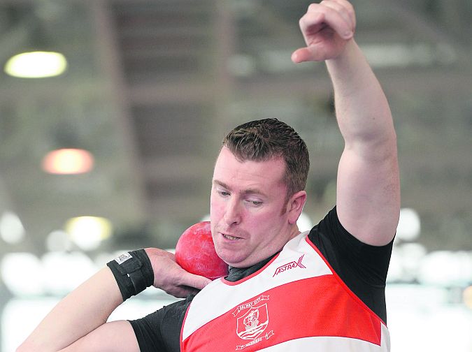 Sean Breathnach, Galway City Harriers AC, on his way to winning the men's shot putt at the Woodies DIY National Senior Indoor Track and Field Championships in Athlone last Sunday. Photo Stephen McCarthy/Sportsfile