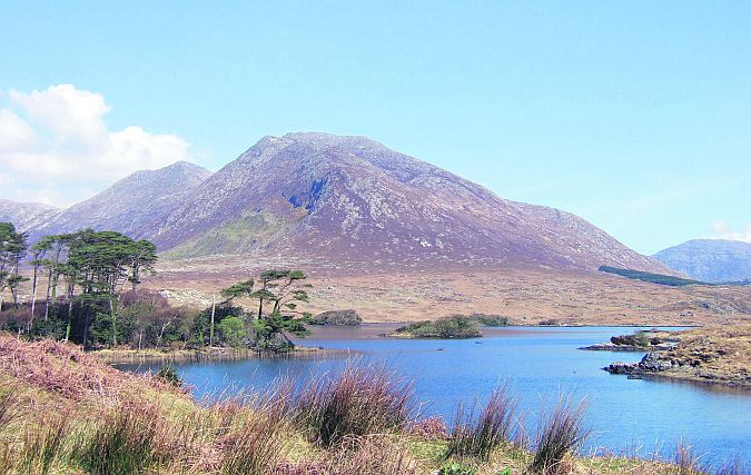Majestic Connemara: Not just quite ready yet to slip away into the sea.