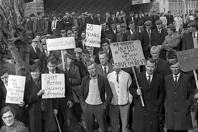 Farmers seeking action on the draining of the Dunkellin River basin in 1970.