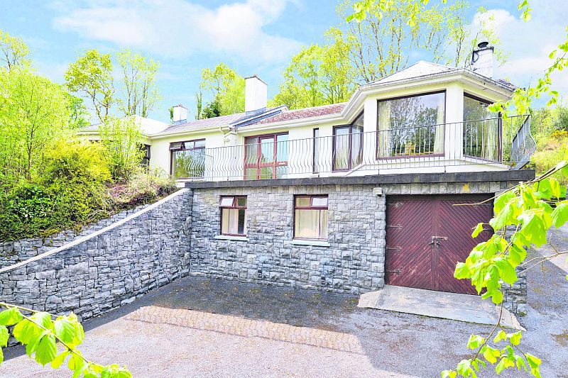 ‘Oaklands’, Moycullen AMV €200,000