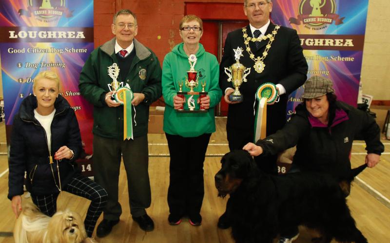 Pictured at the Canine Buddies Annual Charity Dog Show and All-Ireland retired greyhound qualifiers held in Loughrea at the weekend in aid of the Hand in Hand and Madra charities were winner of reserve champion of the show Martina Blake from Loughrea; Ger Fleming, judge; Carmel Marzouk of Canine Buddies; Cllr. Frank Fahy, Mayor of Galway with the winner of Champion Dog of the Show for 2015, Sharon Kelly from Mullingar, who was presented by Carmel Marzouk with the Canine Buddies Perpetual trophy in memory of Patrick and Michael Barrett. PHOTO: HANY MARZOUK.