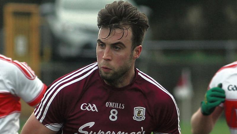 Galway midfielder Paul Conroy on the move against Derry in Sunday's National Football League clash at Tuam Stadium. Photo: Joe O'Shaughnessy.