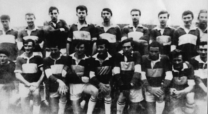 The Killanin team which won the Junior County Football Championship in 1967. Back row, from left: Sean Walsh, Pete O’Connor, Pat O’Halloran, Miko Osborne, Pat O’Connor, Pake Walsh, Christy Fahy, Michael O’Connor, Michael Geraghty. Front row: Tom O’Connor (supporter), Frank Ryan, Marty Walsh, Roger O’Connor, Tom Walsh, Jack Kinnevey, Paddy O’Halloran, Joe Fahy, Pat Ryan.