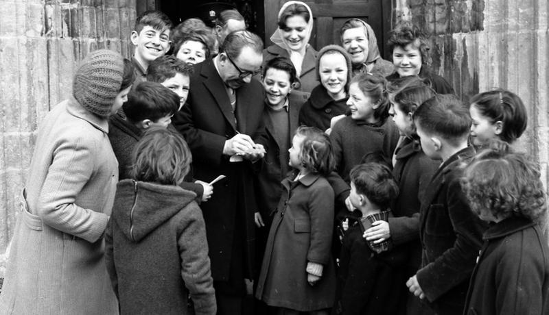 The four-day visit to Galway in February 1965 of the Lord Mayor of Birmingham, Ald. Frank Leslie Price, at the invitation of the Galway-Salthill Tourist Development Association created something of a stir in the city. Here he's pictured signing autographs for local youngsters.