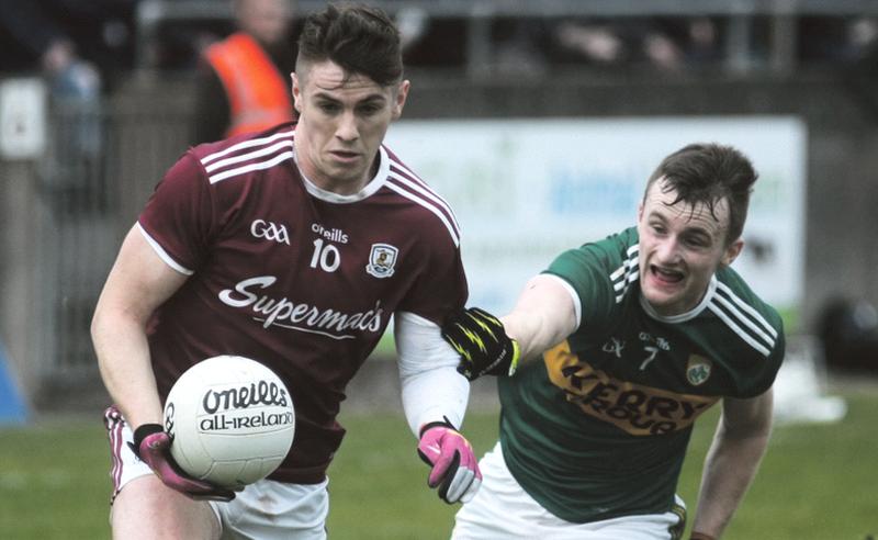 Galway attacker Shane Walsh comes under pressure from Kerry’s Tom O'Sullivan during Sunday's National Football League tie at Tuam Stadium. Photo: Enda Noone.