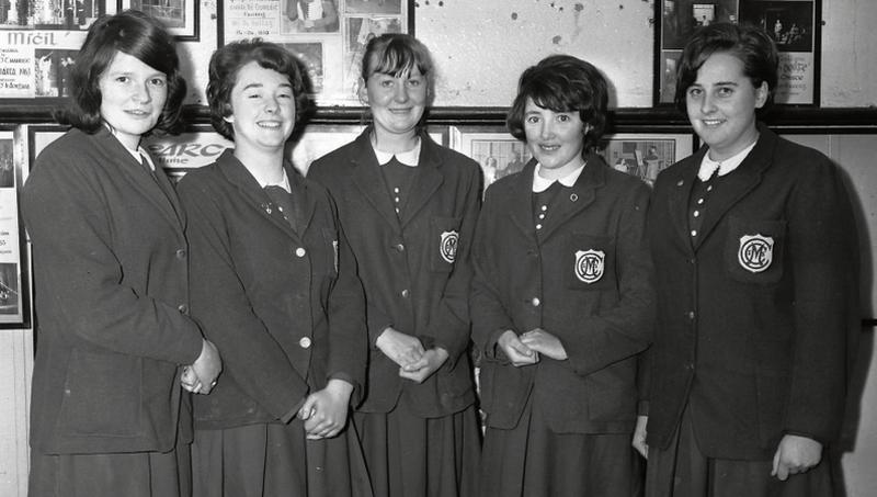 Among the prizewinners at Feis Cheoil an Iarthar in the Columban Hall, Sea Road, Galway, in October 1969 were Peigín Ní Fhathartaigh, Máirín Ní Ghriallais, Áine Ní Loideáin and Máire Ní Mháille, all from Coláiste Chroí Mhuire, Spiddal.